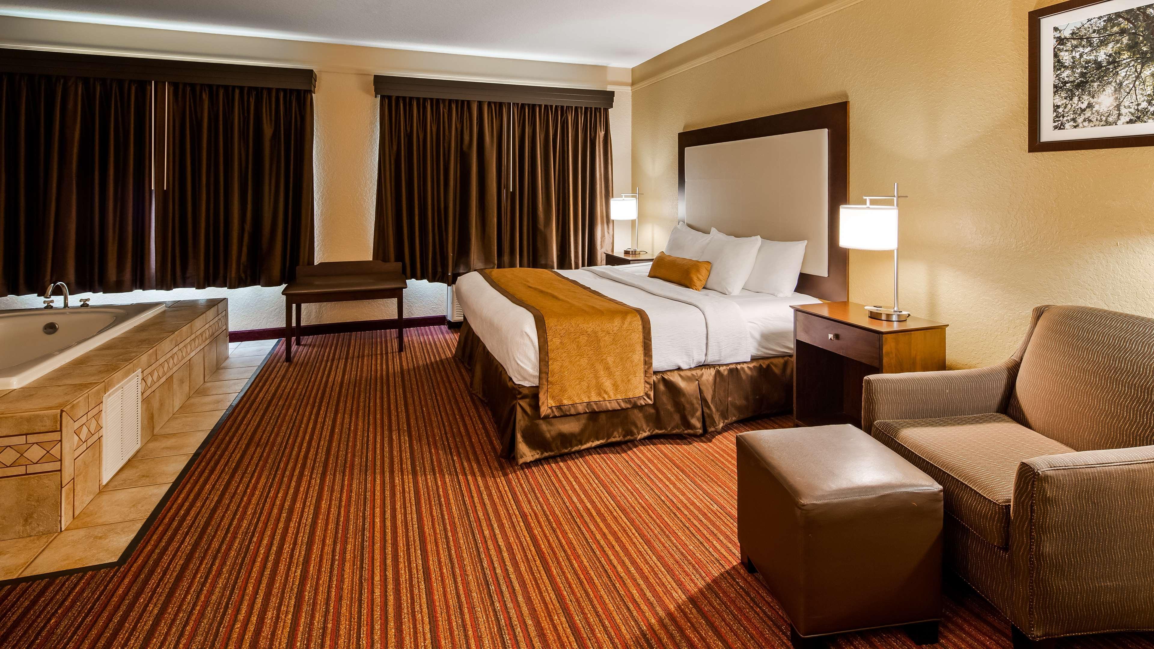 Best Western Plus Strawberry Inn & Suites Knoxville Exteriér fotografie