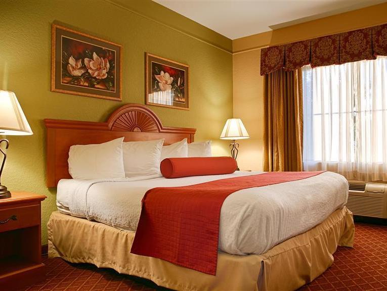 Best Western Plus Strawberry Inn & Suites Knoxville Exteriér fotografie
