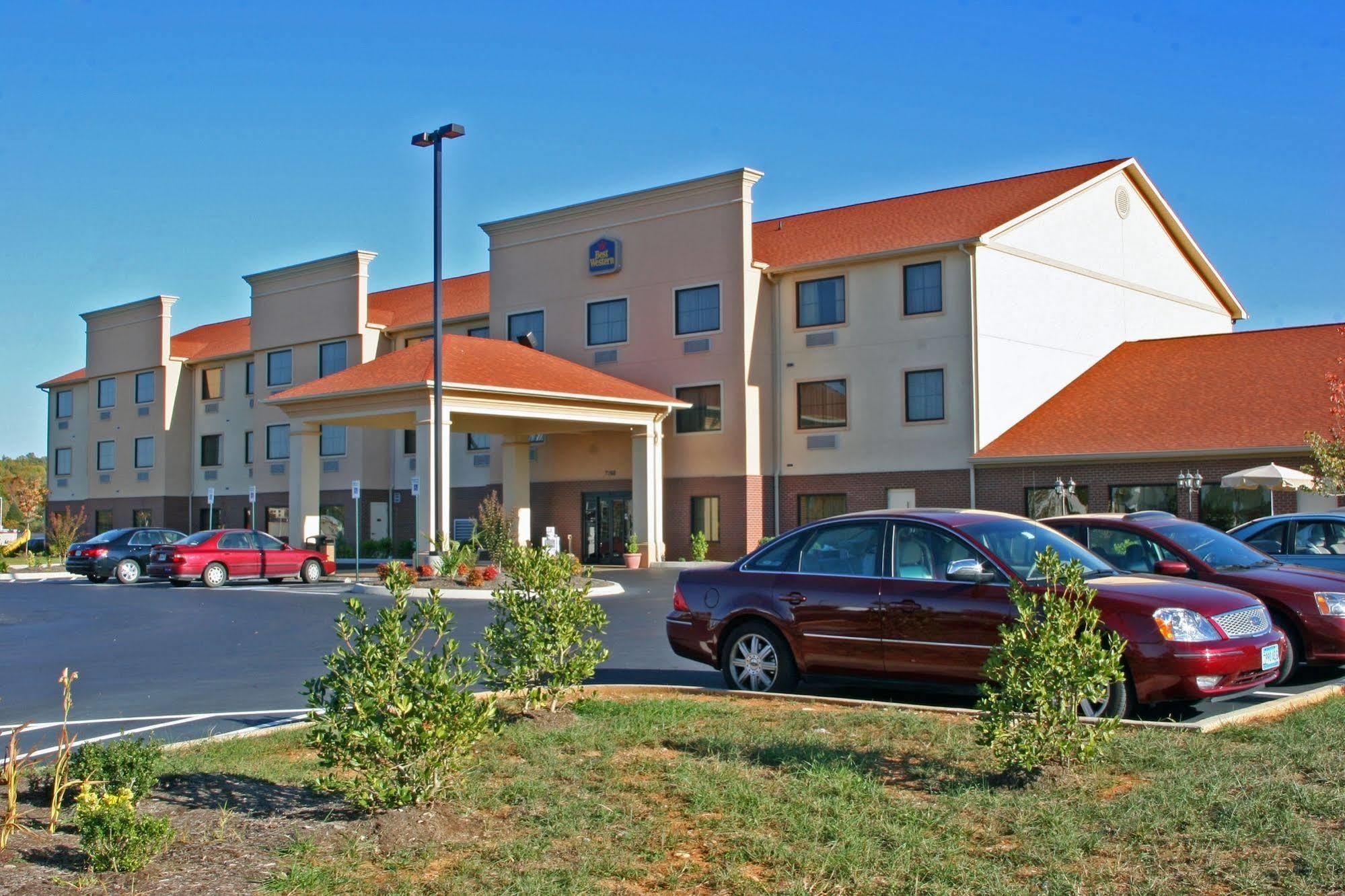 Best Western Plus Strawberry Inn & Suites Knoxville Exteriér fotografie