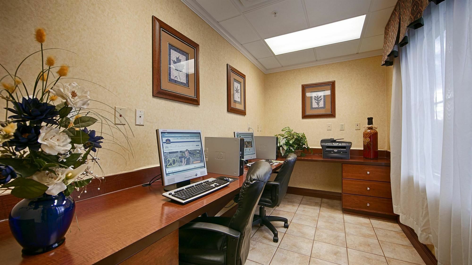 Best Western Plus Strawberry Inn & Suites Knoxville Exteriér fotografie